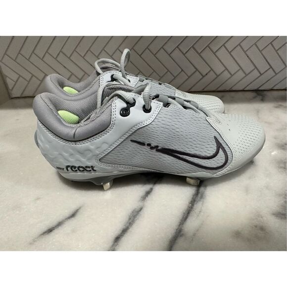 Nike Hyperdiamond 4 Elite Women's Softball Cleats 8.5 W - Picture 1 of 8